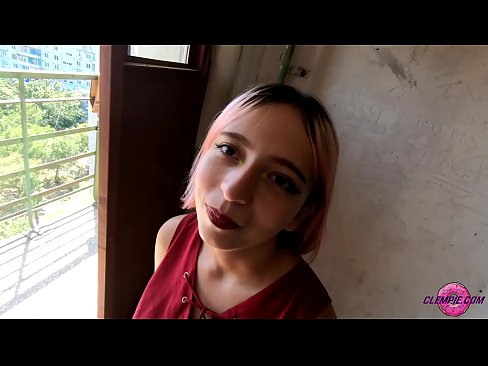 ❤️ Študentka zmyselne fajčí cudzinca vo vnútrozemí - strieka mu na tvár ❤❌ Porno na sk.xlxxporno.ru ❌❤